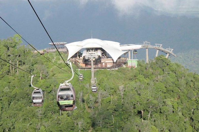 Langkawi Tour with SkyBridgewalk,Langkawi Cable Car,Oriental Village pass - Booking, cancellation, and timing advice