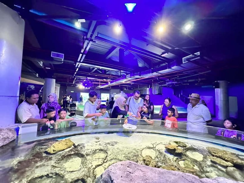 Langkawi: Underwater World Langkawi Entry Ticket - Plan your day around the four feeding times