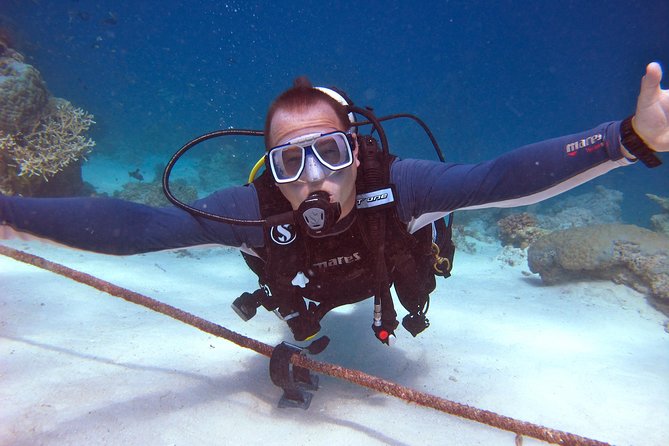 Learn to Dive | RAID Open Water 20 Diver Course | Kota Kinabalu - Tunku Abdul Rahman Marine Park as your classroom