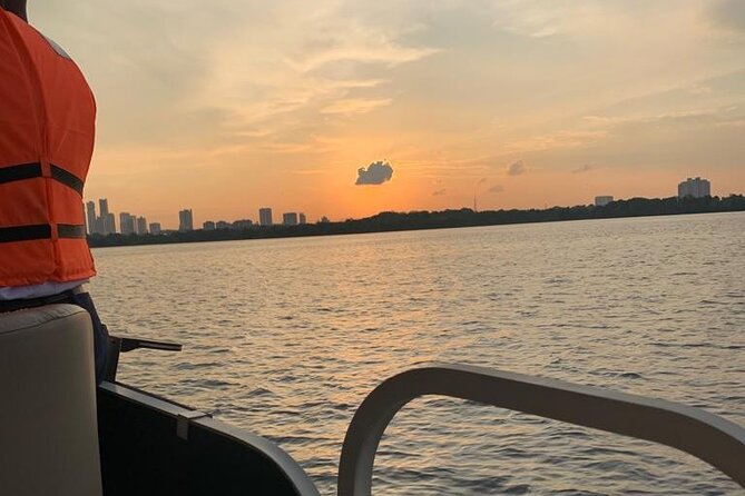 Magical Brooklyn Cruise at Puteri Harbour - Seeing Singapore and Johor Bahru from the water