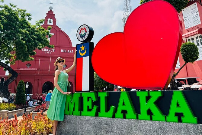 Malacca's Famous Spots: Private Day Tour - The long road from Kuala Lumpur to Malacca