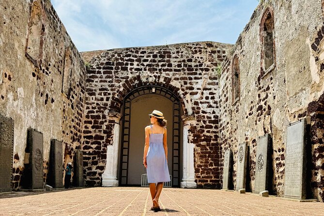 Malacca's Famous Spots: Private Day Tour - Dutch Square packs colonial Malacca into one short walk