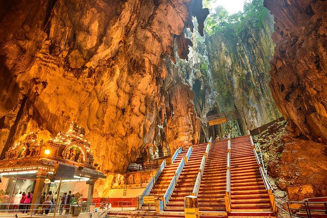 Malaysia Countryside And Batu Caves Tour - Royal Selangor shows Malaysia’s pewter tradition
