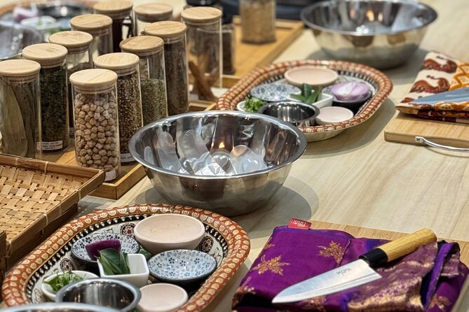 Malaysian Hands-On Cooking Class : Masala Medley - Who Will Get the Most From Masala Medley?
