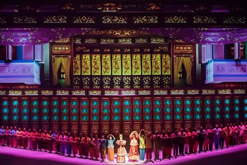 Melaka: Encore Melaka 70 mins Live Performance Ticket - Choosing the best showtime