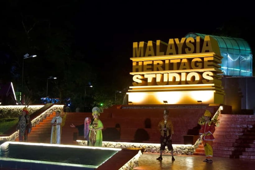 Melaka: Malaysia Heritage Studios Entry Ticket - Replica homes make the ideas concrete
