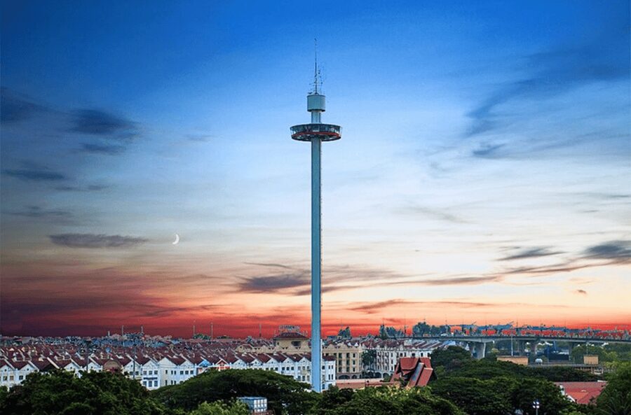 Melaka: Menara Taming Sari Tower E-Ticket - How the Cabin Feels With Up to 66 People