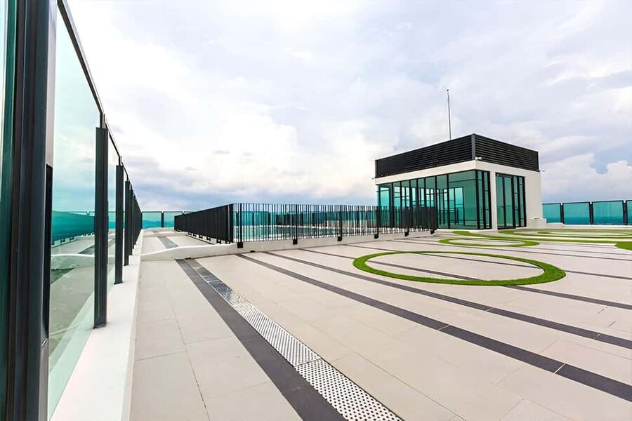 Melaka: The Shore Sky Tower Admission Ticket - Why sunset is the smartest time to go