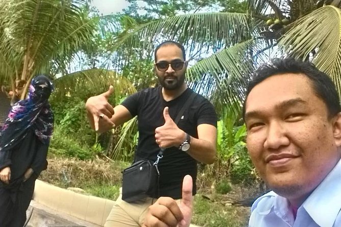 Monkey Hill, Eagle and Firefly Tour - From Kuala Lumpur to Kuala Selangor by private car