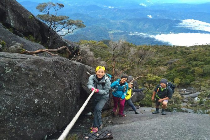 Mount Kinabalu Climbing 3 Days 2 Nights - Timpohon Gate and the first climb