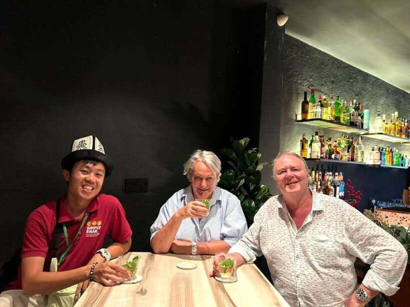 Penang: Georgetown Foodie Walking Tour with a Cocktail - Starting near St. George’s Anglican Church