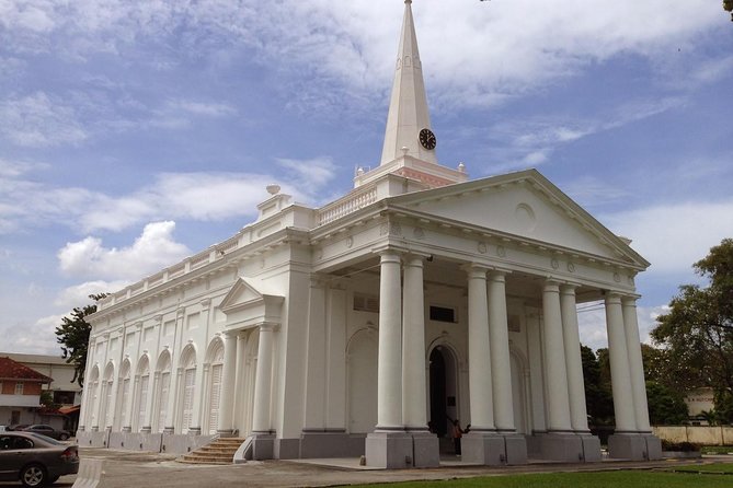 Penang Half Day City Tour Including Tropical Spice Garden - Little India in a 15-minute stop