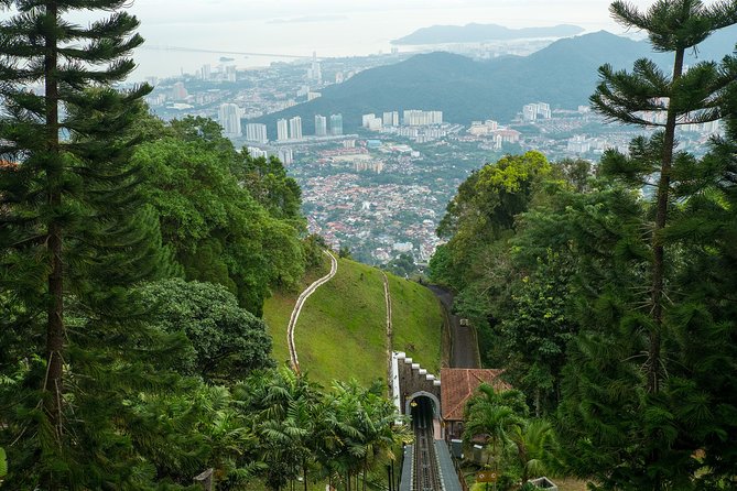Penang Hill and the Kek Lok Si Temple - A smart half-day pairing in Penang