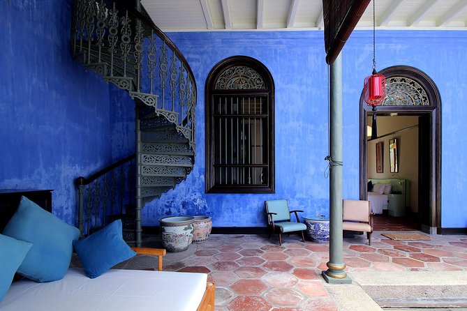 Penang Instagrammable Tour with Lunch - What the private driver-guide adds
