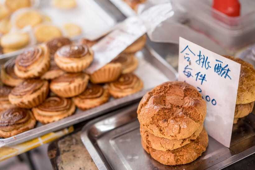 Penang Island: Street Food Walking Tour - Walking through Georgetown’s Heritage Zone