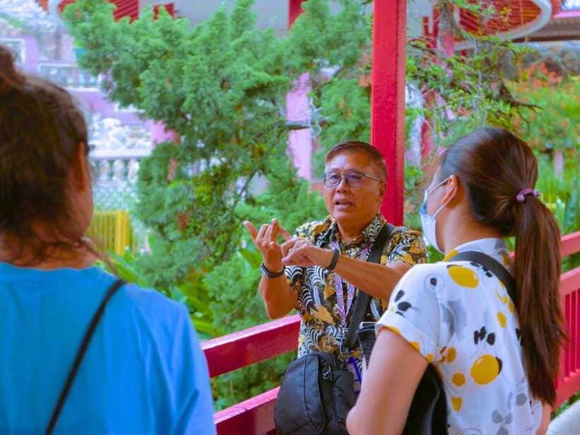 Penang: Kek Lok Si Temple and Penang Hill Guided Tour - What your guide adds to the day