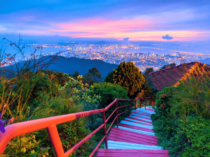 Penang: Kek Lok Si Temple and Penang Hill Guided Tour - Who should book this Penang tour?