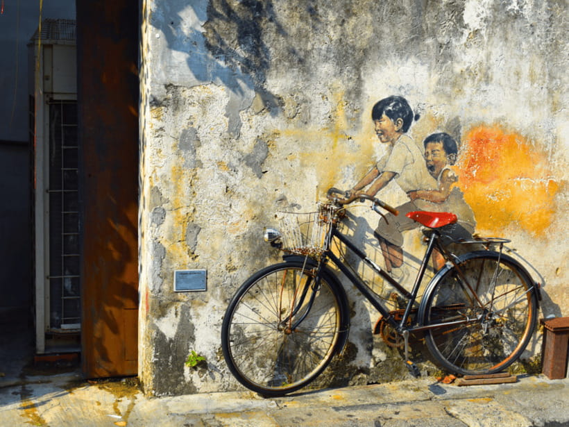 Penang: Trishaw Ride and Hawker Center Food Tour - A good fit for solo diners and curious eaters
