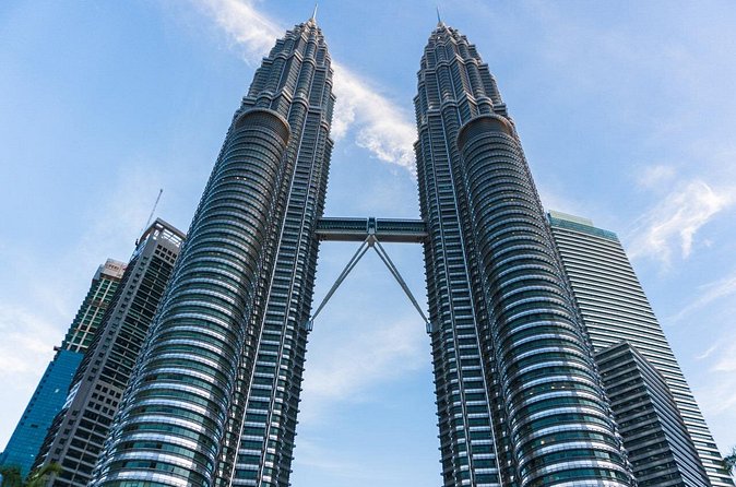 Petronas Twin Tower E-Ticket Including The Skybridge - Choosing the right time of day