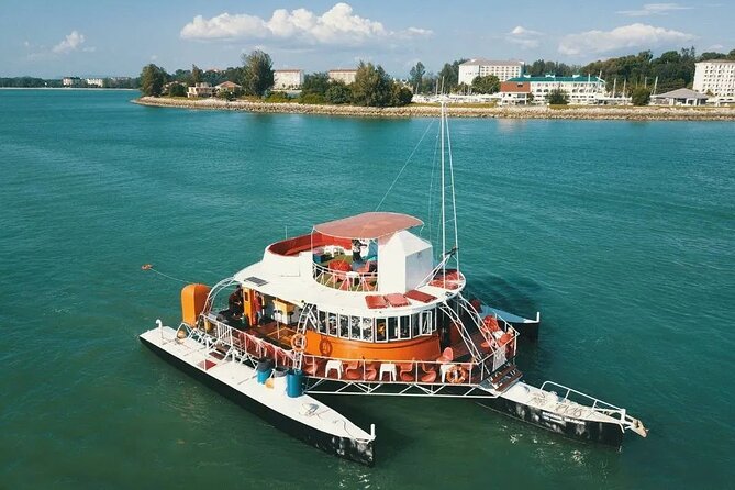 Port Dickson Beach Day Tour with Sunset Cruise - Walking the mangroves at Pantai Cahaya Negeri
