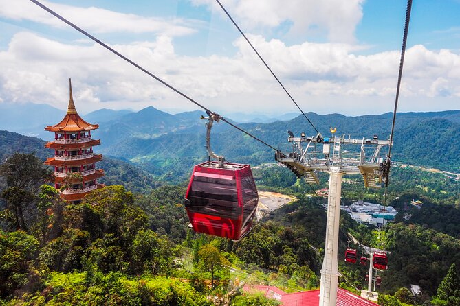 Private Genting Highlands & Batu Caves Trip with Cable Car Ticket - Awana SkyWay turns the trip into a mountain ride