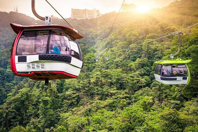 Private Kuala Lumpur City Tour : Petronas Twin Tower & Batu Caves - Perdana Botanical Garden and Istana Negara