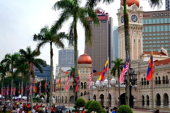 Private Kuala Lumpur City Tour With Petronas Tower & Local Dinner - Timing, transport, and the pace of the evening