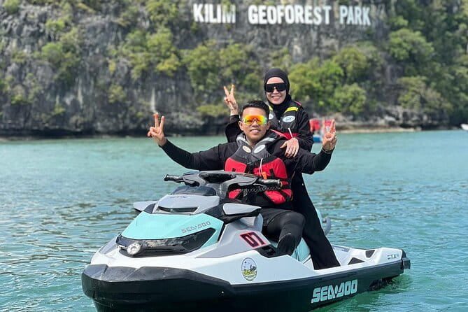 Private Langkawi Mangrove Forest Boat Tour Tg Rhu with Lunch - Floating fish farm and the fish show