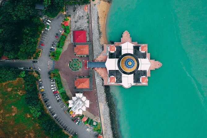 Private Malacca Day Tour from Kuala Lumpur - Mini Malaysia begins with a broad view