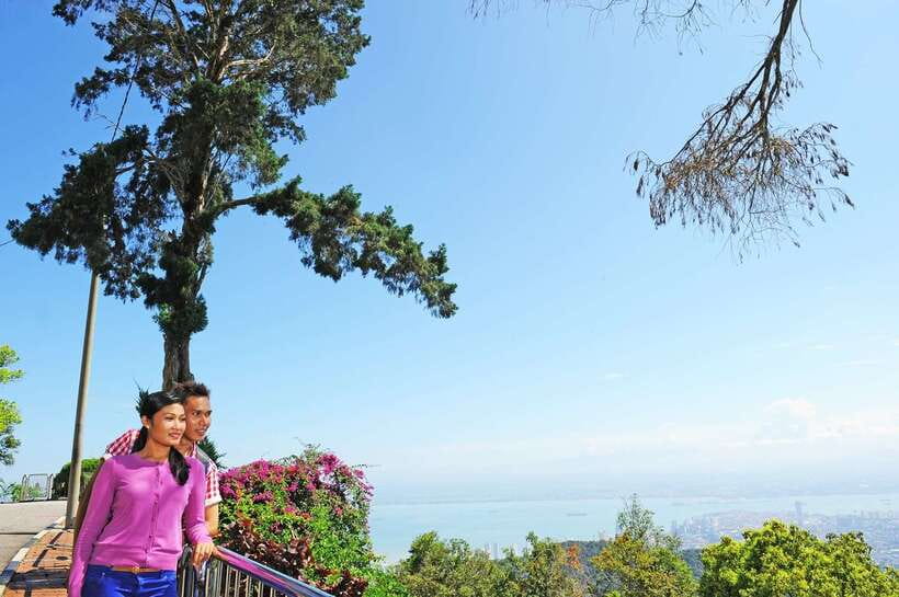 Private Penang City Tour with Kek Lok Si Temple - Wat Chayamangkalaram and Dhammikarama