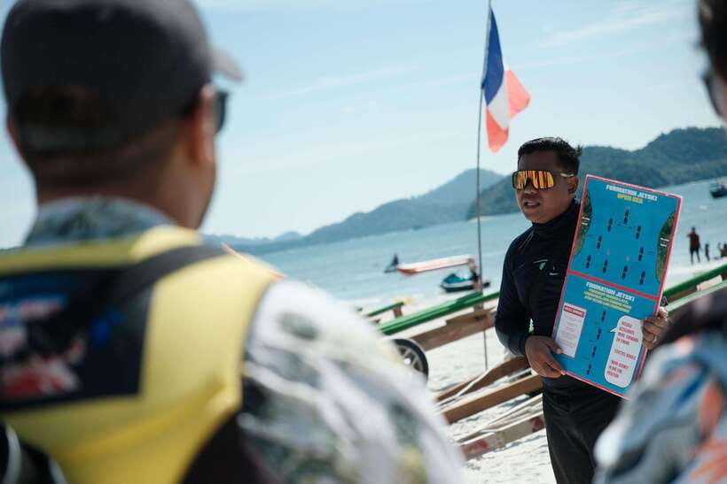 (PRIVATE) Platinum Package Jet Ski Tour Langkawi, Red Ray - Is $146 a fair price?
