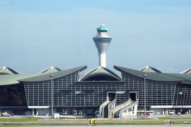 Private Port Klang Cruise to Kuala Lumpur City Tour - A brief look at the National Palace