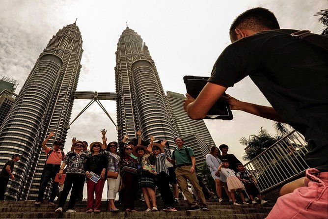 Private Tour: 2 in 1 Kuala Lumpur & Malacca Historical Day Tour - Thean Hou Temple begins the Kuala Lumpur section