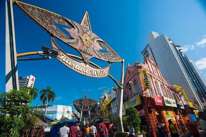 Private Tour: Half-Day Shopping and Market Exploration in Kuala Lumpur - Chinatown: bargains, street food, and practice bargaining