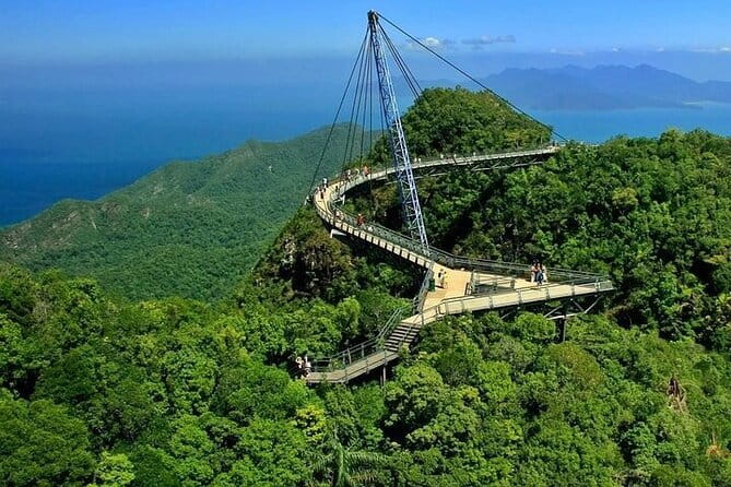 Private Tour In Langkawi With Sky Bridge And Langkawi Cable Car - Who should book this Langkawi outing?