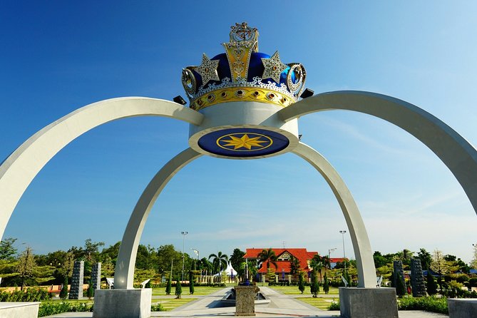 Private Transfer : Johor Bharu (JB) to Kuala Lumpur (KL) - What the Drive Feels Like