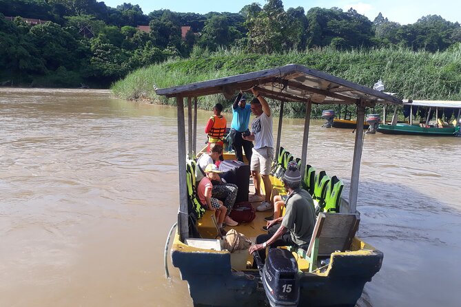 Private Transfer to Taman Negara from Kuala Lumpur - Comfort, luggage, and accessibility