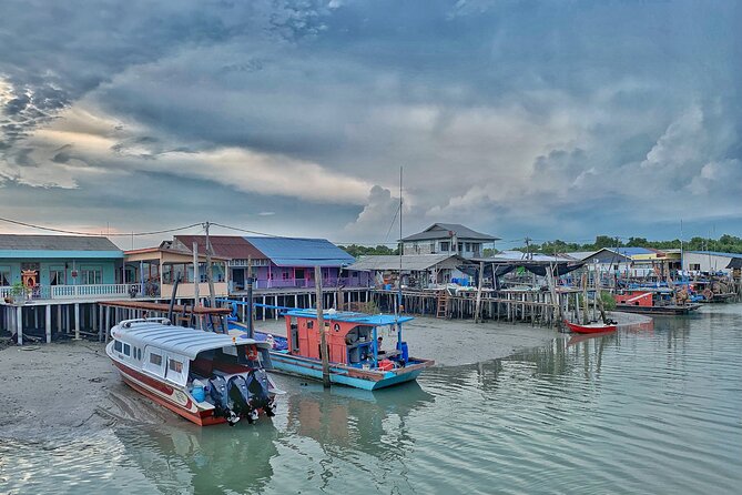Pulau Ketam Rural Adventure Day Tour (SIC – Join In Tour) - A local seafood lunch on the island
