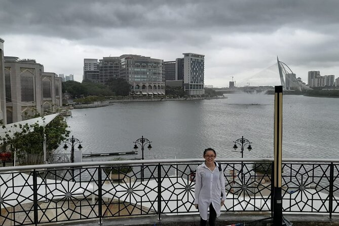 Putrajaya Tour From Kuala Lumpur - The Iron Mosque and modern design