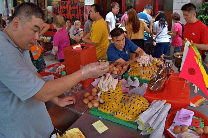 Riverside Experience Tour - The River of Life and Lorong Yap Ah Loy