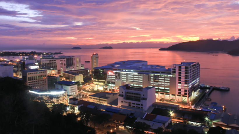 Sabah : Kota Kinabalu City Tour - Tun Mustapha Tower, Sabah’s 122-meter landmark