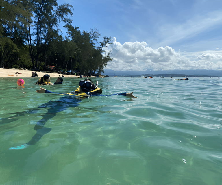 Sabah: Manukan and Sapi Islands Excursion Ticket - Lunch with a view, then across to Sapi