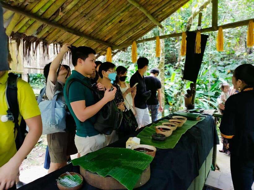Sabah: Mari-Mari Cultural Village Visit + Lunch + transfer - The afternoon program, from 1:00 p.m. to 4:30 p.m.