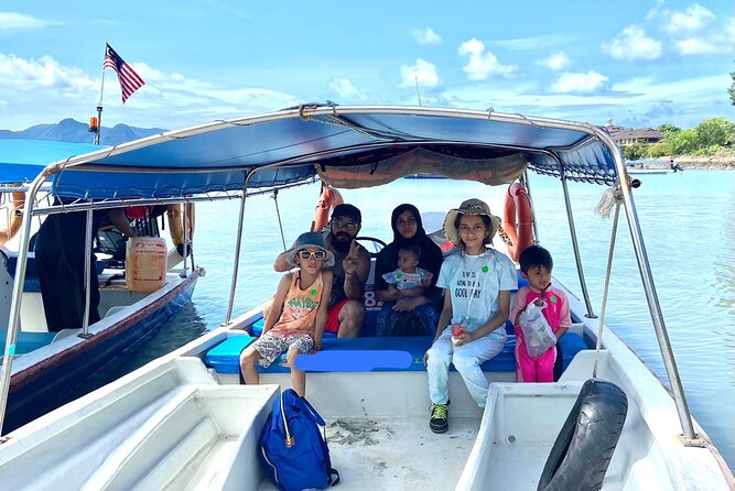 Sharing Half Day Kilim Geoforest Park Mangrove Boat Tour - Hotel pickup and the boat departure
