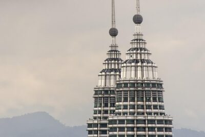 Skip the Line: Petronas Twin Towers Ticket With Skybridge Access