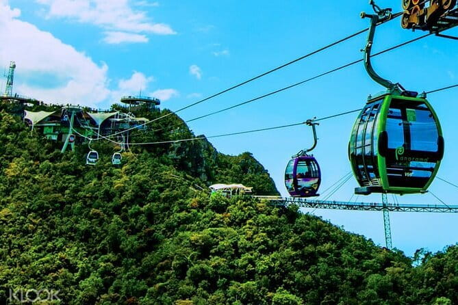 SkyCab & Sky Bridge Discovery – Exclusive Private Tour - Tanjung Rhu Beach: a quick first taste