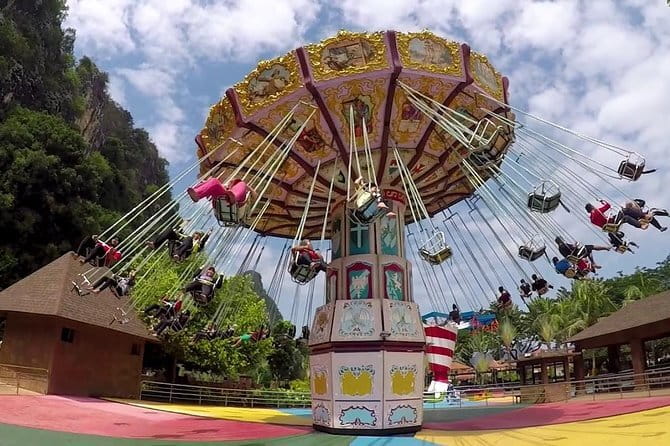 Small-Group Kuala Lumpur Half-Day City Tour - Thean Hou Temple and Kuala Lumpur’s Chinese traditions