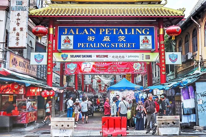Ten Wonders Of Kuala Lumpur Shared Tour - The River of Life, Merdeka Square, and Moorish architecture