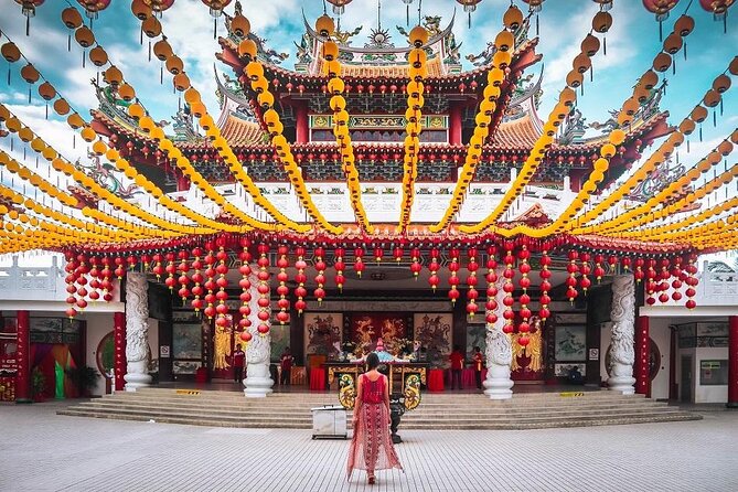 Ten Wonders Of Kuala Lumpur Shared Tour - Central Market and Petaling Street