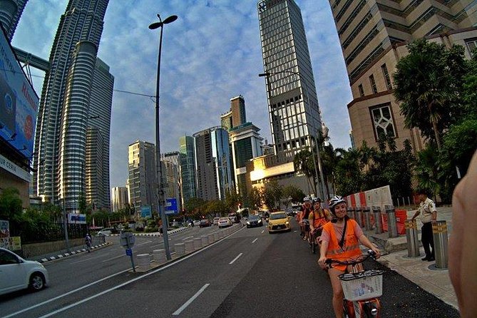 The Best of Kuala Lumpur Sunset and Night tour - Petronas Twin Towers after sunset